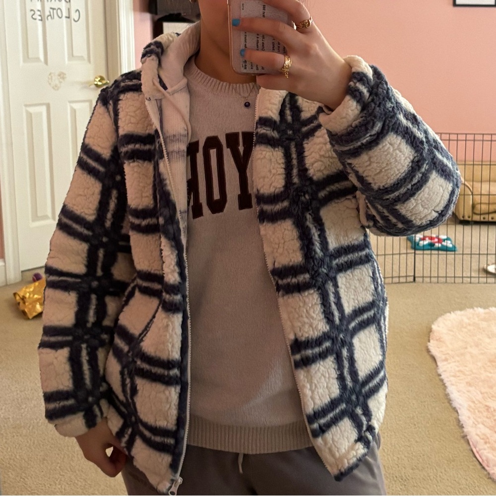 Pacsun Zip up Sherpa